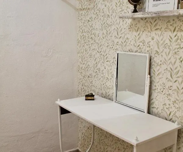 Ti Maria בית הארחה *